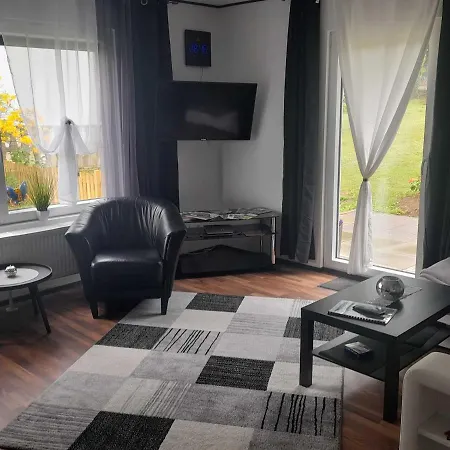 Ferienhaus Peggy بيت للعطل